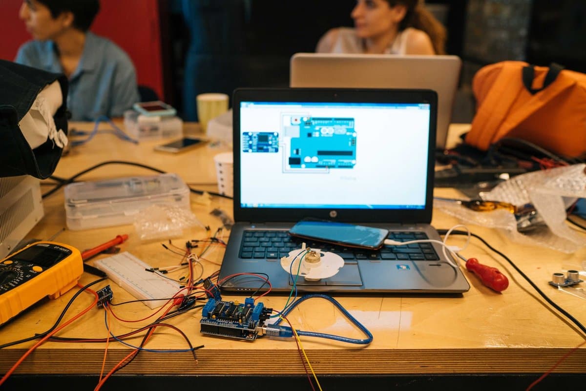 Hacking Everyday Obejcts - 6